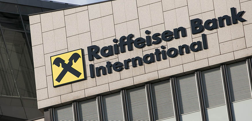 Raiffeisen вынуждают покинуть российский рынок